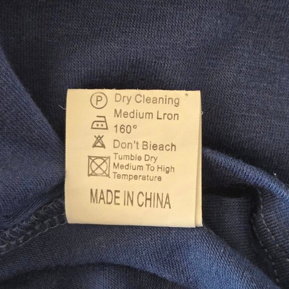 Women's Size Medium Solid Blue Knit Pullover With Color block 3/4 Sleeve - Picture 6 of 7